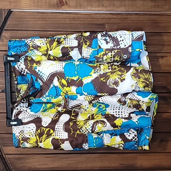 Mens Swim Trunks (L) - Picture 1 of 5